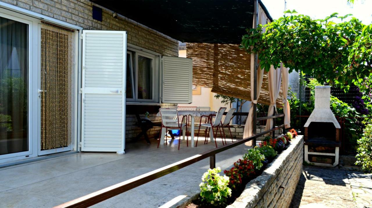 Holiday Home Gveric Vodice Exterior foto